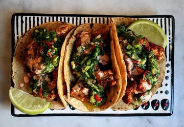 Crispy cauli-taco’s with cilantro chimichurri and chipotle mayo